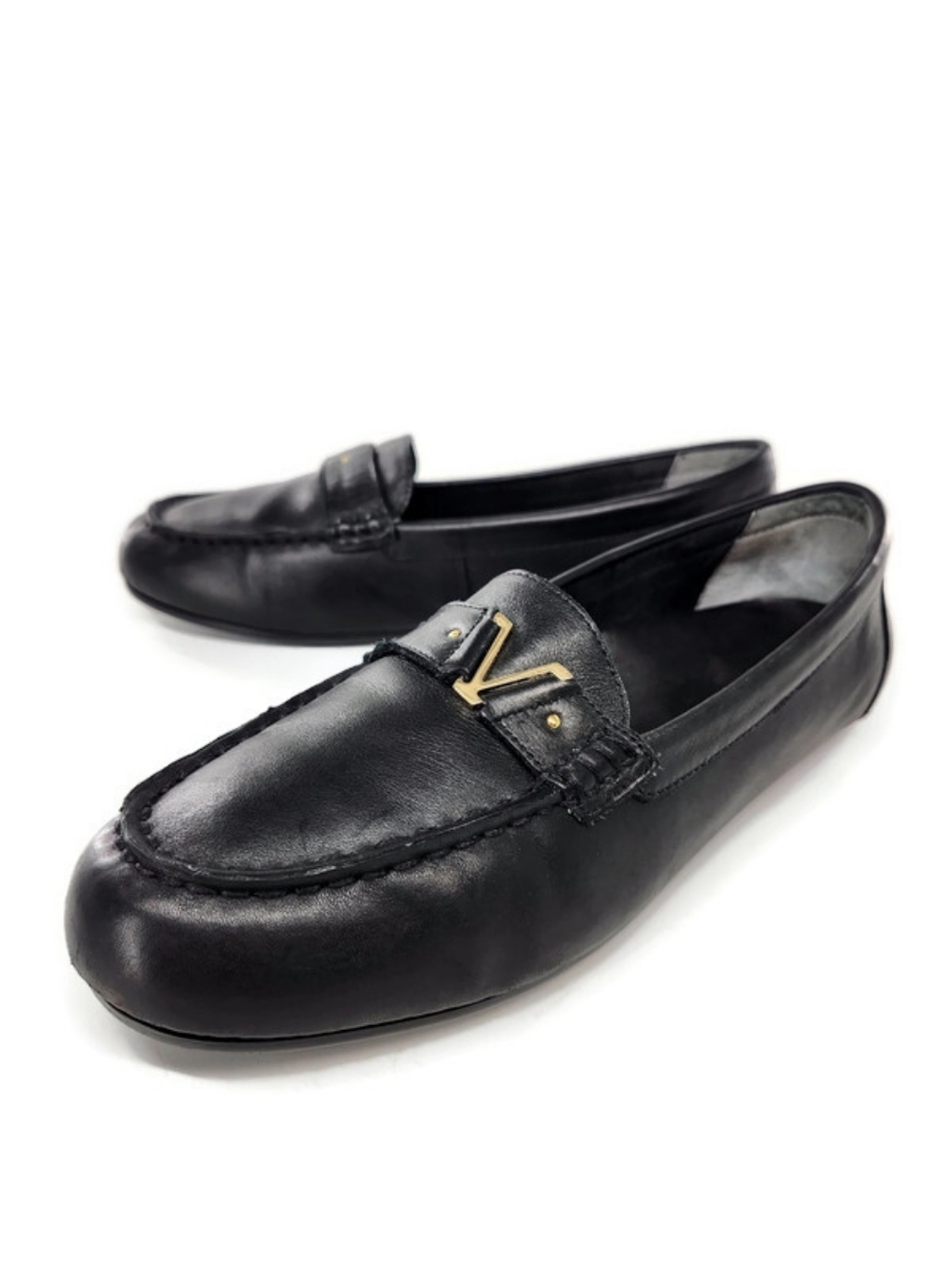 Vionic Hilo Black Leather Moc-Toe V Logo Accent Slip-On Flat Driving Loafers